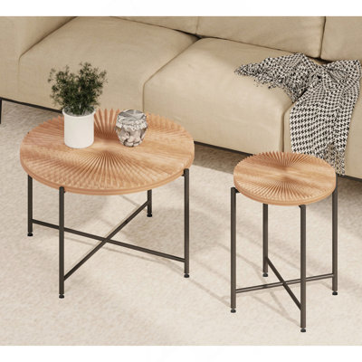 Ensemble de 2 tables basses et tables de bout - Panneau de fibres à densité moyenne imperméable avec revêtement en PVC, conception cylindrique vieillie, pieds en métal noir - charme rustique classique, brun cèdre rouge