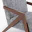 Chaise d'appoint Mid-Century moderne avec structure en bois massif et revêtement en lin doux-174826315