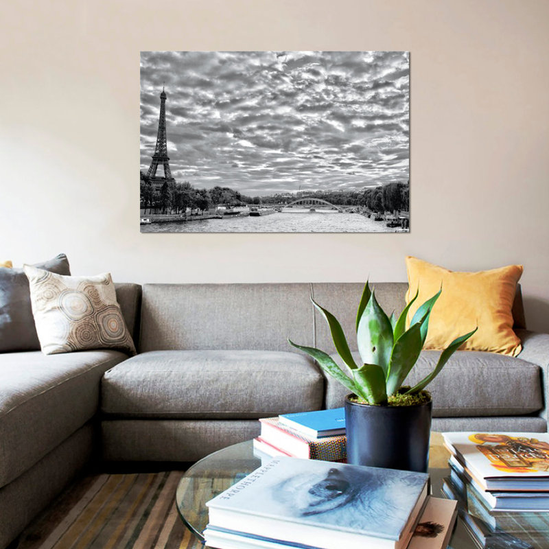 «The City Of Love» par Laura Marshall, reproduction d'art sur toile tendue, H 26 po x l 40 po x P 1,5 po, Toile tendue