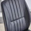 Un ensemble de 4 chaises, un ensemble de chaises noires, des sièges à dossier haut en polyuréthane et des pieds robustes-1505781031