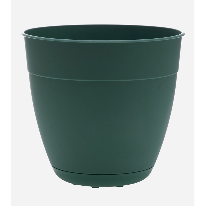 Dayton Traditional Recycled Plastic Indoor/Outdoor Planter with Attached Saucer, Turtle Green, 18.25" H x 20.75" W x 20.75" D