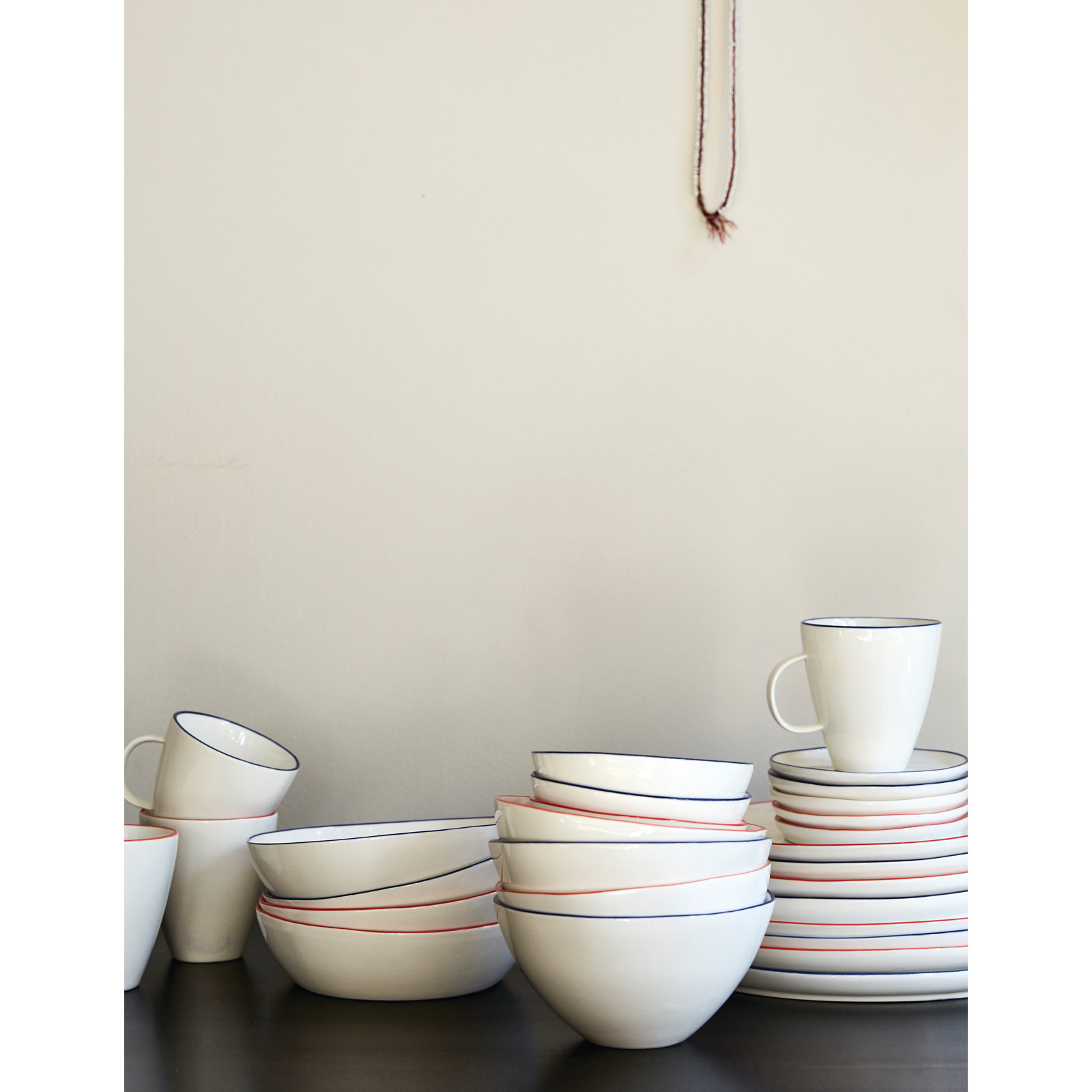 Abbesses Porcelain Dinnerware Set