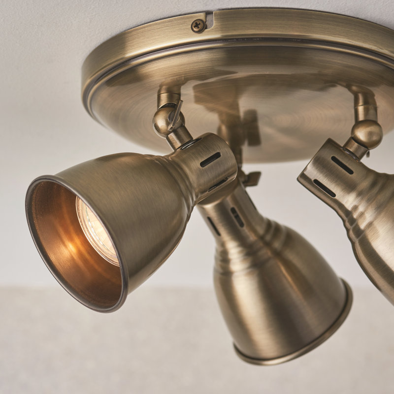 Romney Spotlight, Brass