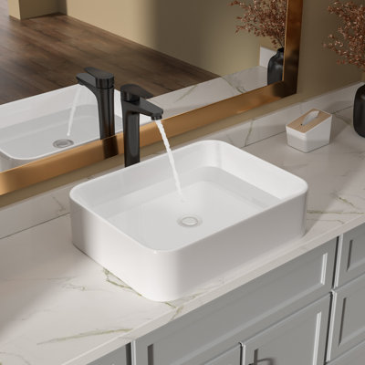 Lavabo de salle de bain rectangulaire 19 po x 14,5 po x 5,5 po en céramique blanche