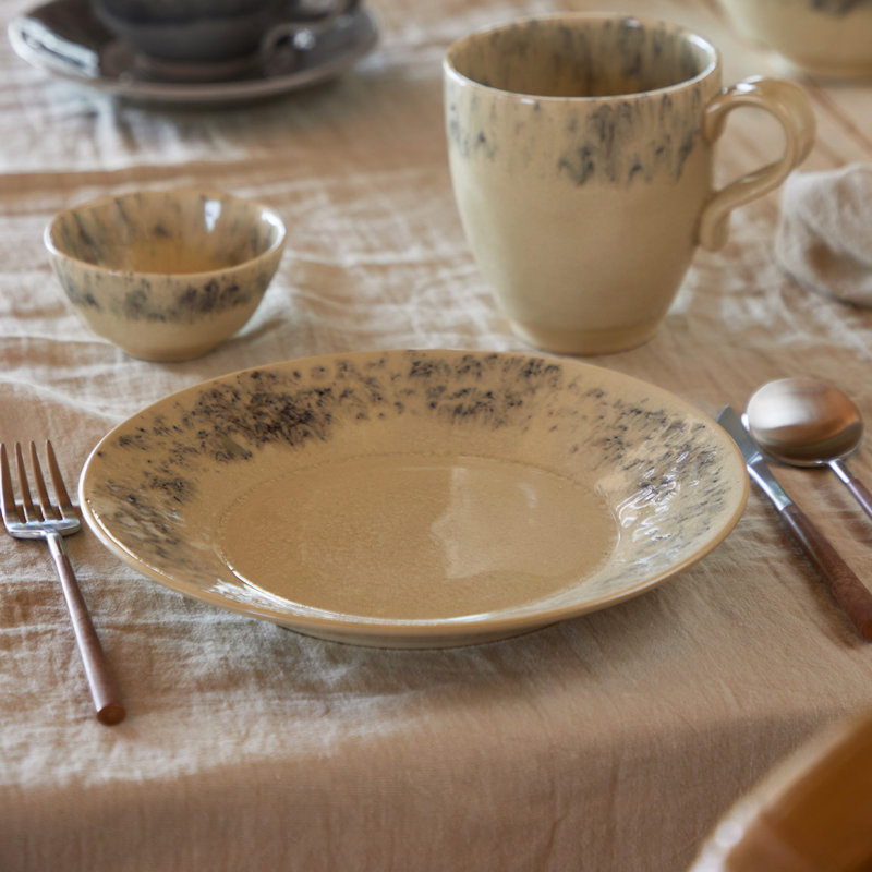 Madeira Fine Stoneware Dinner Plate