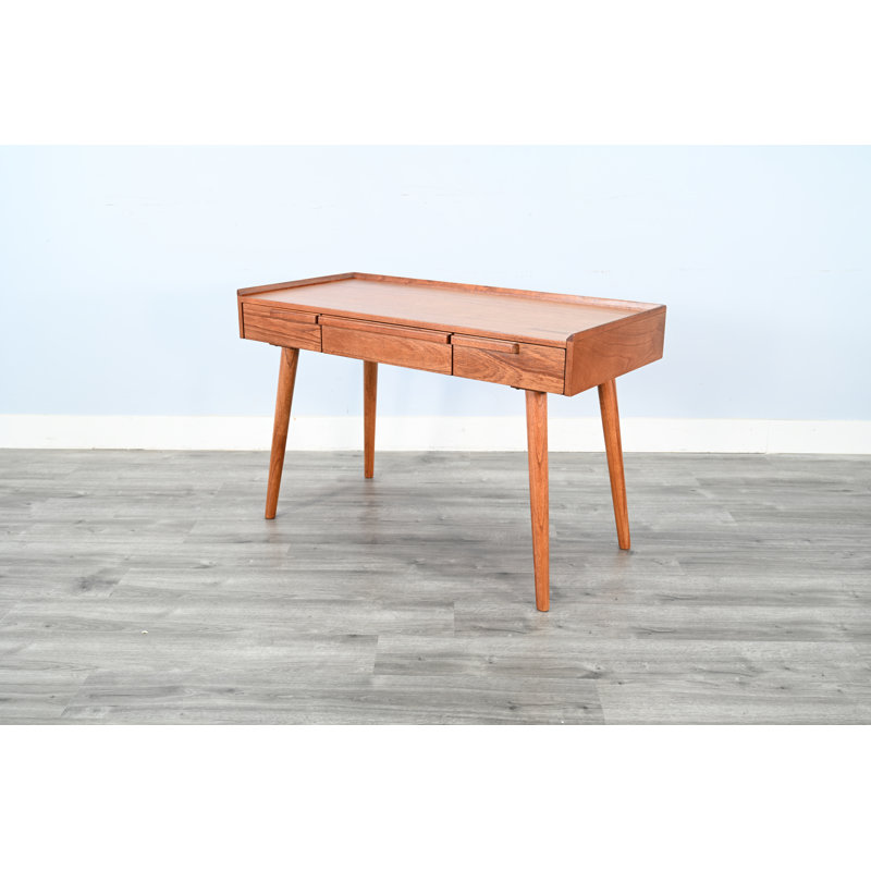 Loek Solid Wood Accent