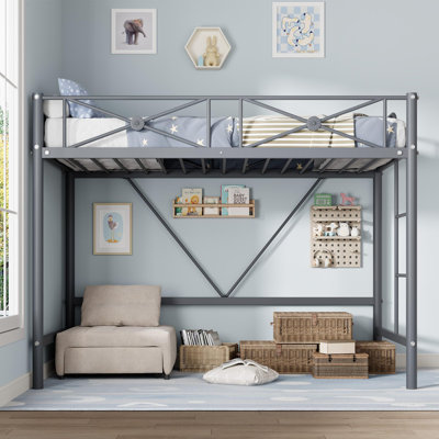 Structure de lit mezzanine en métal robuste avec garde-corps de 13 po, conception sans bruit, dégagement sous le lit peu encombrant, aucun sommier tapissier requis