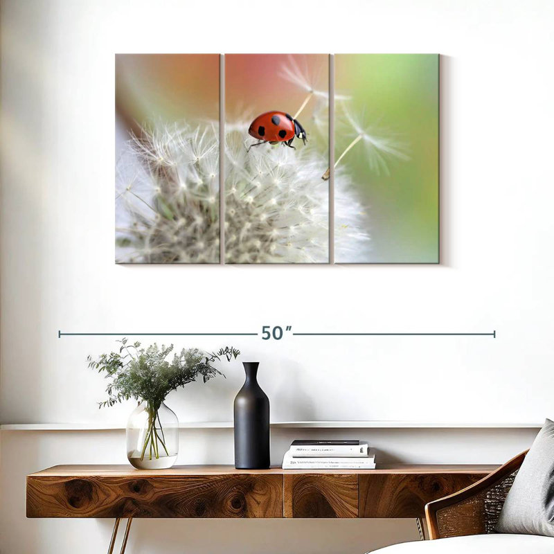 Harnek coccinelle sur pissenlit, H 24 po x l 38 po