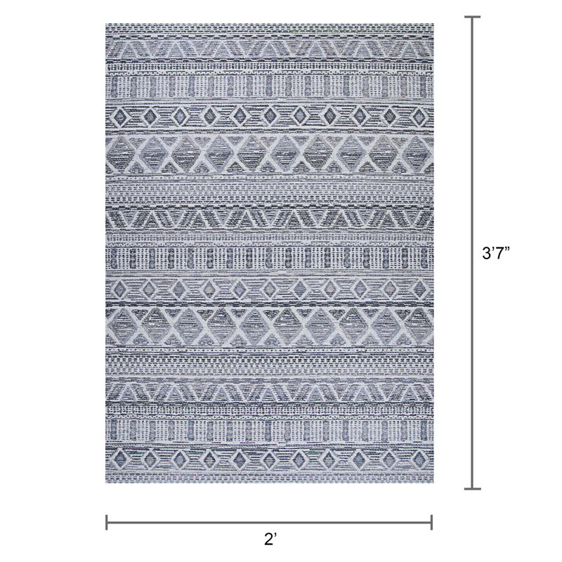 Wilsey Performance Geometric Aluminum Grey Indoor Outdoor Rug, Rectangle 2' x 3'7"