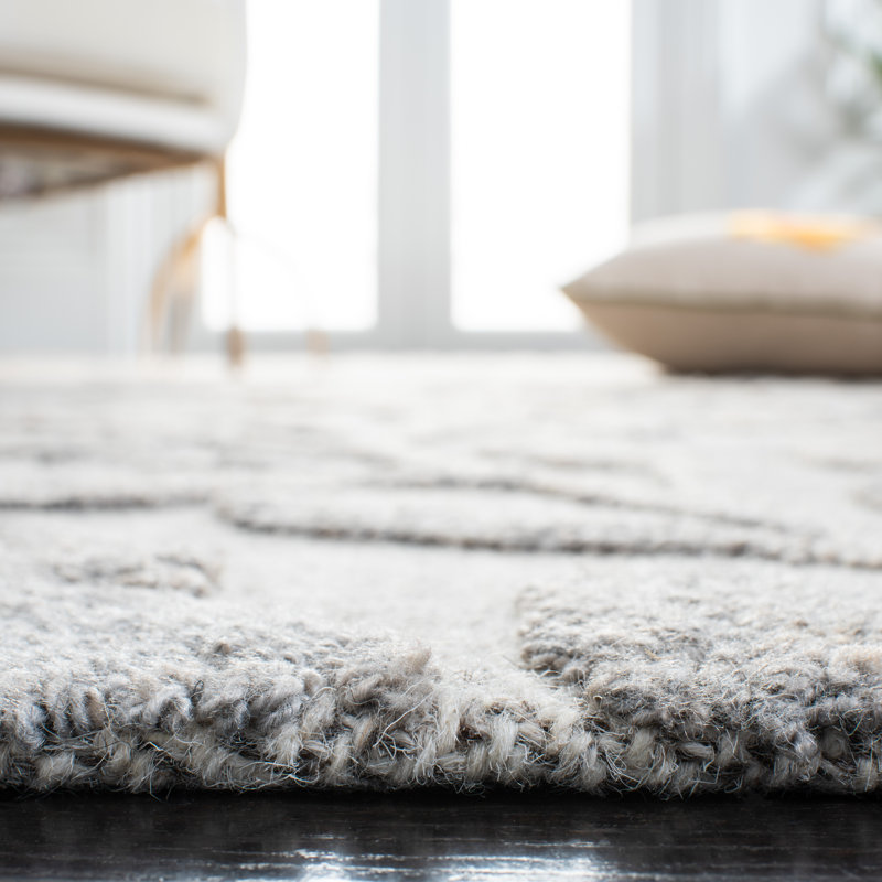 Esmantas Hand Tufted Performance Floral Rug, Round 6'