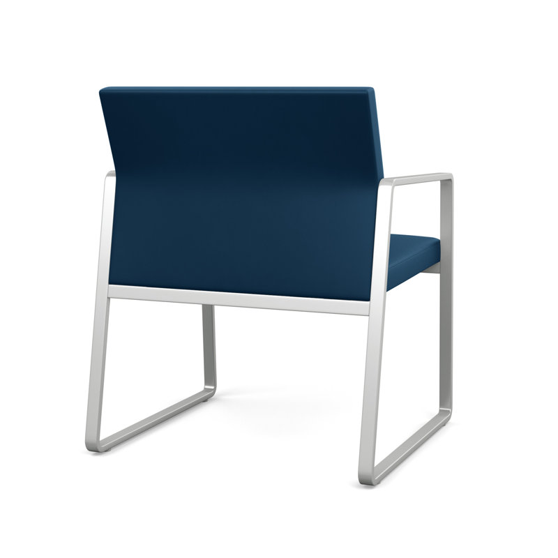 Chaise d'invité surdimensionnée Gansett, Argent, Vinyle bleu Patriot Plus Imperial