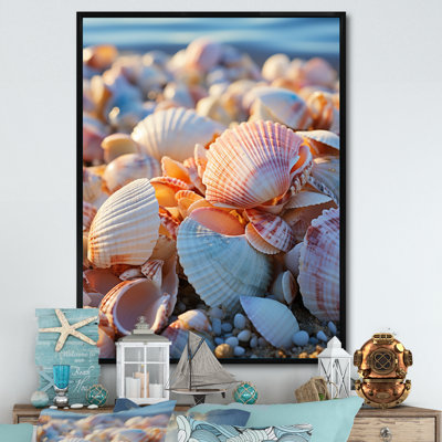 «Beach Photo Sunlit Shells I», reproduction sur toile