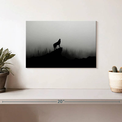 Brampt Wolf Silhouette