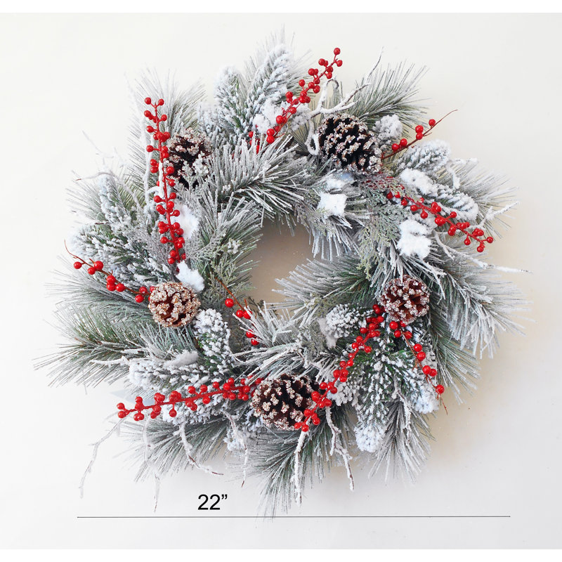 Couronne de pommes de pin Oakgrove, L 22 po x H 22 po x P 5 po