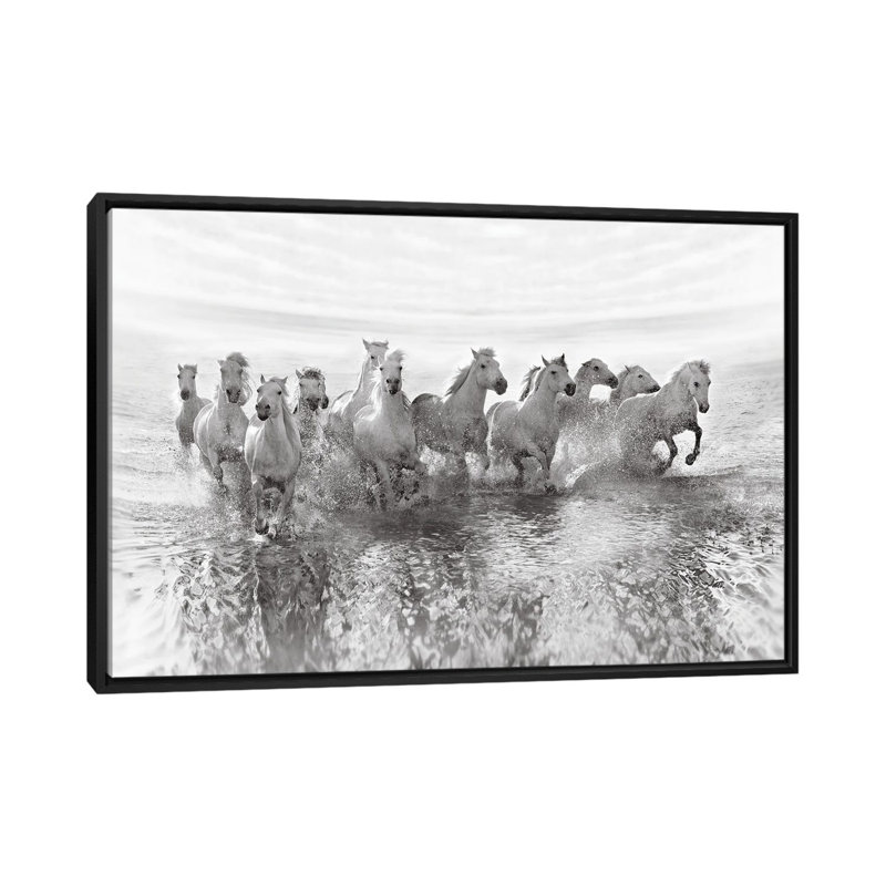 « illusion of power (13' ' 'power not) ' », impression sur toile, H 18 po x l 26 po x P 1,5 po, Toile avec cadre noir