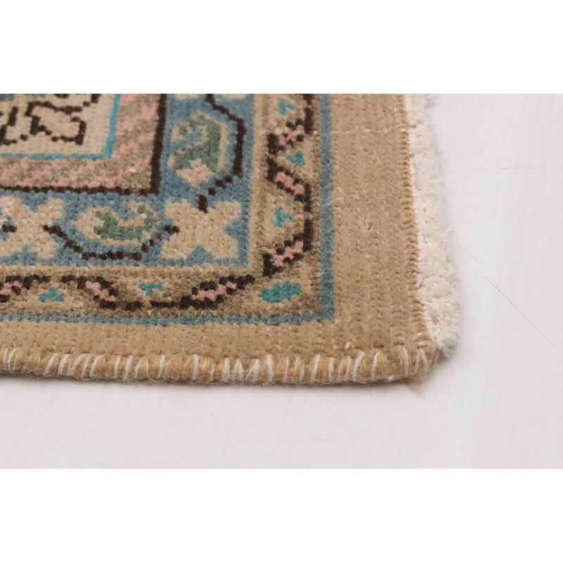 One-of-a-Kind Rectangle 6'5" X 9' 1990's Wool Area Rug