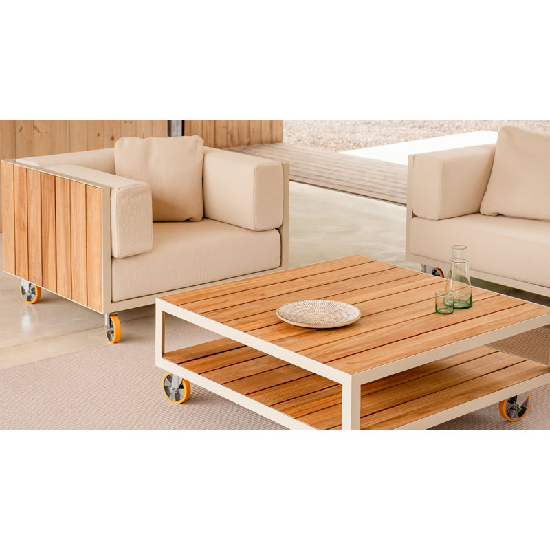 Vineyard Lounge Chair
