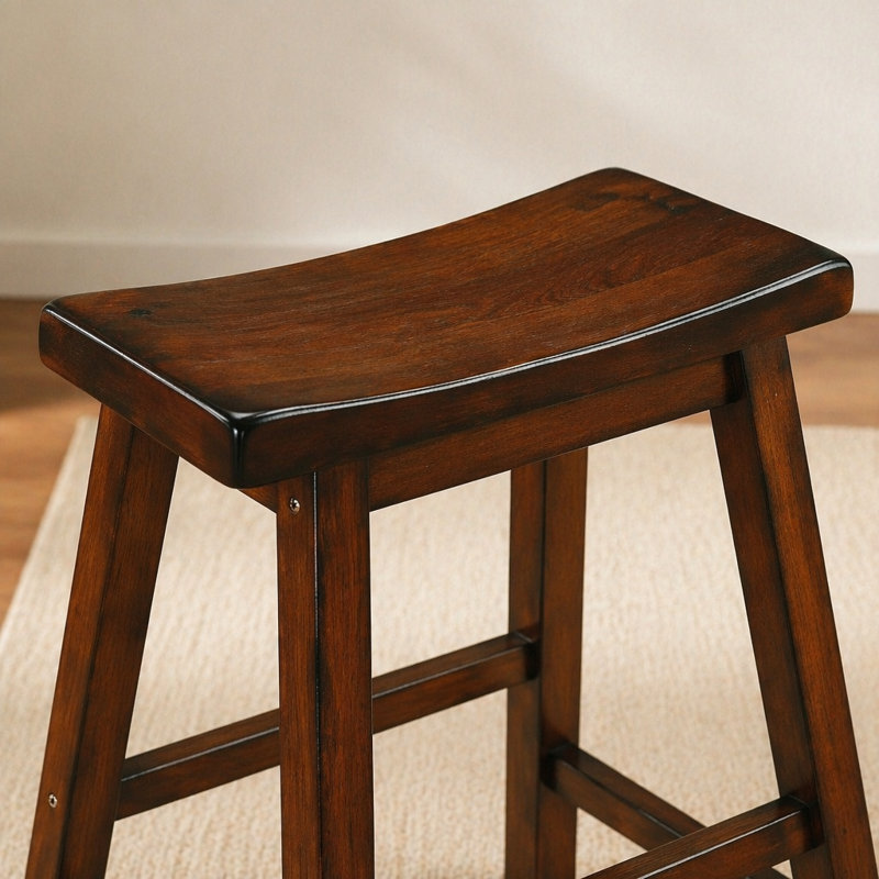 Ensemble de 2 tabourets de 18 pouces de hauteur avec siège à selle et meubles en bois massif au fini cerisier