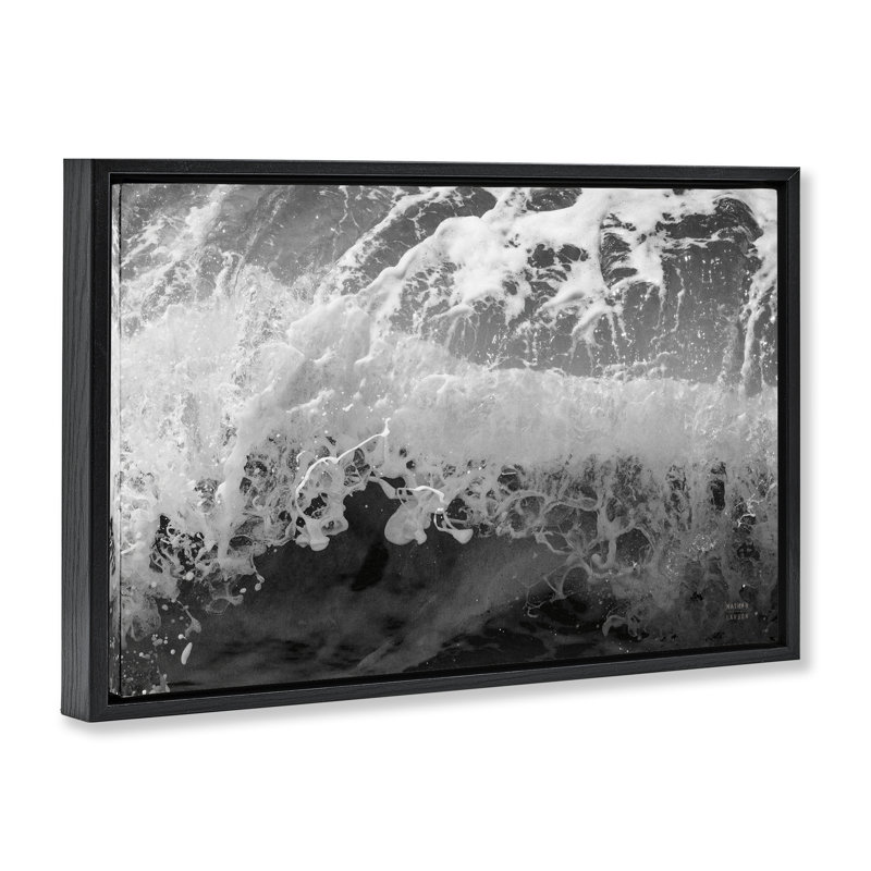 Toile flottante encadrée «Pacific Ocean Splash» par Nathan Larson, Cadre flottant noir de jais, H 17 po x l 25 po