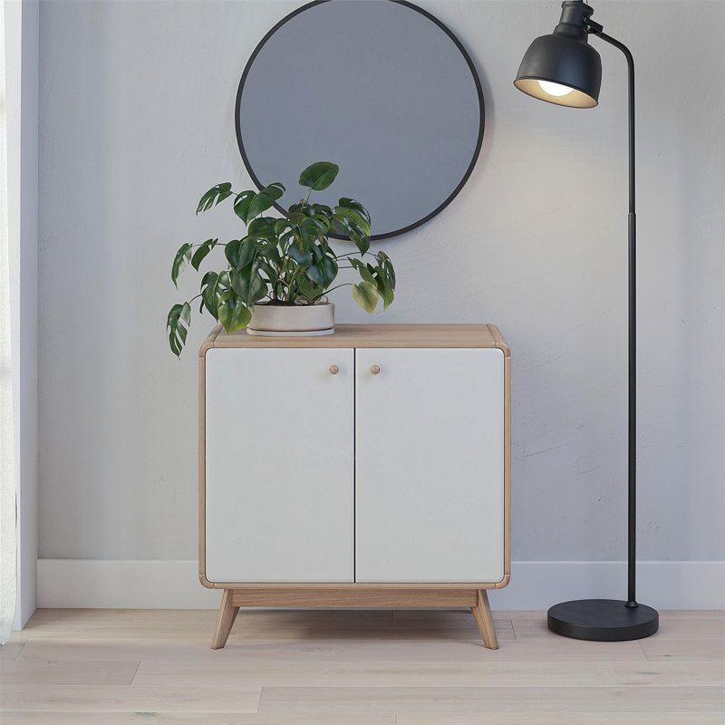 Leva Accent Cabinet