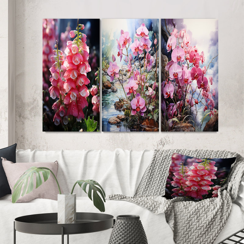 «Meadow Foxglove Fantasy», 3 pièces sur toile, Toile tendue, H 28 po x l 36 po