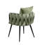 Fauteuil capitonné de couleur olive