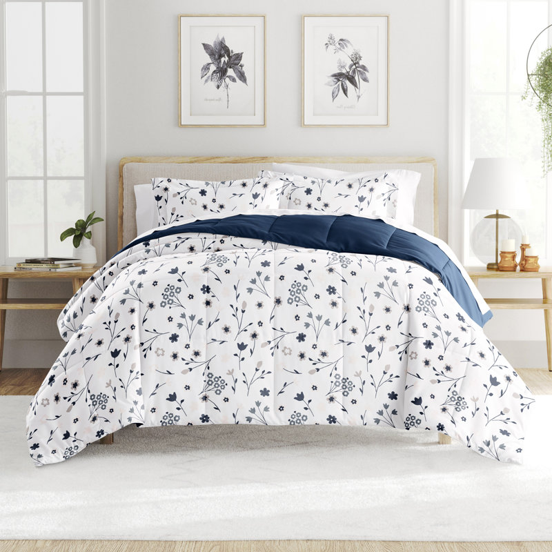  Down Alternative Forget Me Not Reversible Comforter Set, Queen Comforter + 2 Pillow Shams