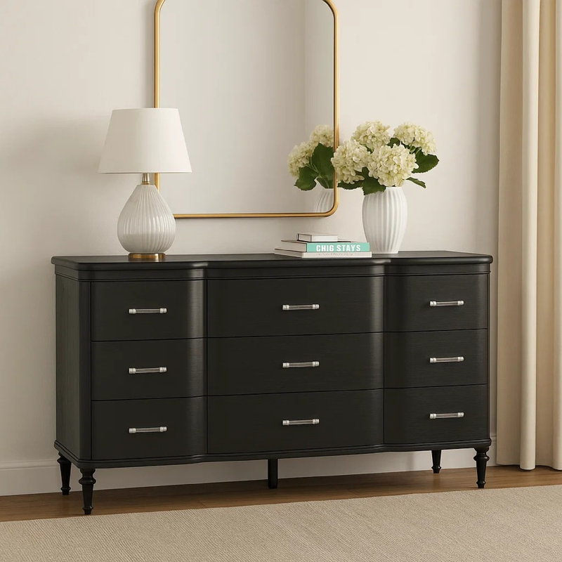 Commode large 6 tiroirs Eleena, bois massif noir, poignées en acrylique, Noir