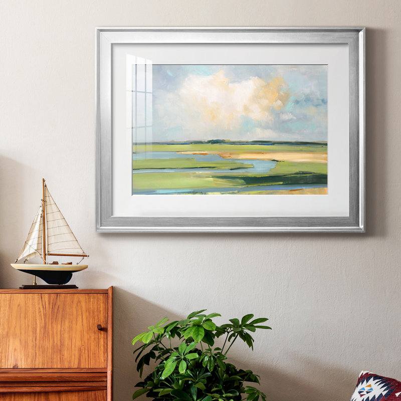 Pastel Horizon II - peinture encadrée, Papier encadré doré, H 18,5 po x l 24,5 po, Argent argent
