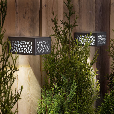 Solar Powered Integrated LED Metal Deck Light