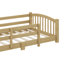Lit simple au sol de style Montessori avec protecteurs, lit en bois avec lattes et conception fermée-233911072