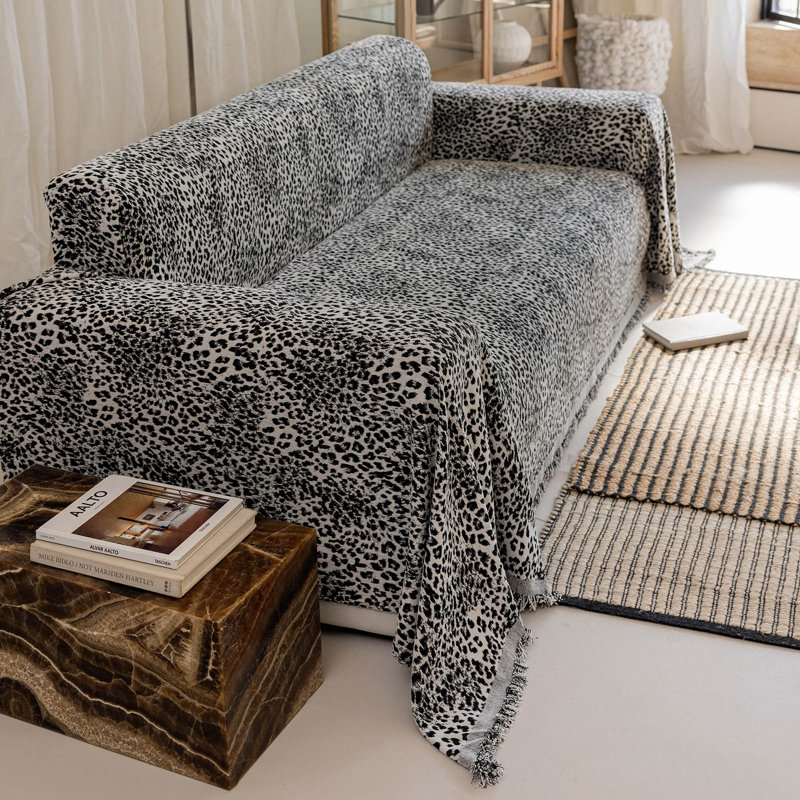 Housse de canapé en chenille Luxury, H 71 po x l 118 po x P 0,1 po, Noir, noir, noir, noir