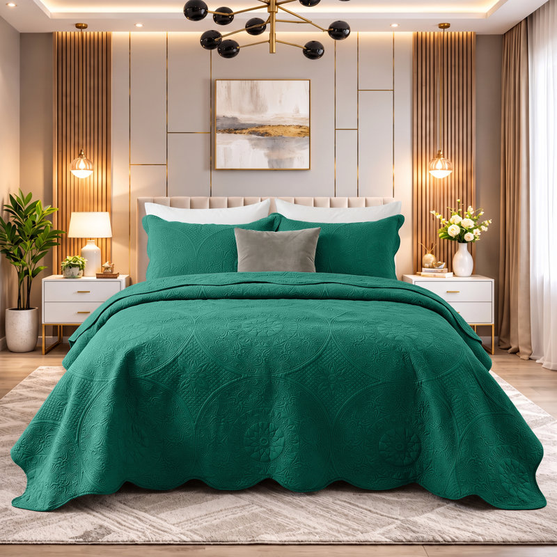 Embossed Floral Microfiber Quilt Set, King Bedspread + 2 King Pillowcases, Emerald