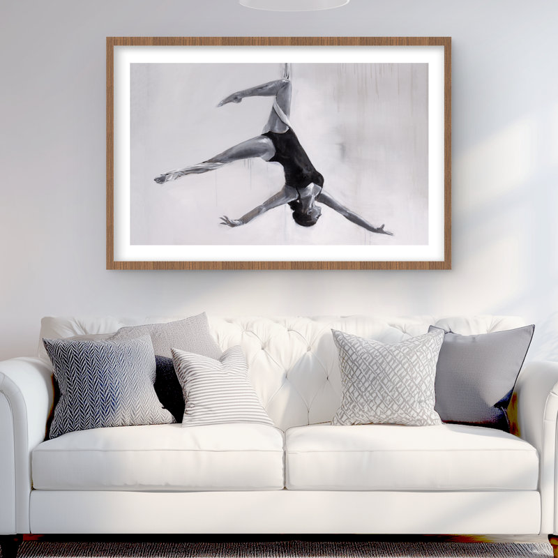 Danseuse sur soie aérienne, reproduction encadrée | Home Decor Sports Art