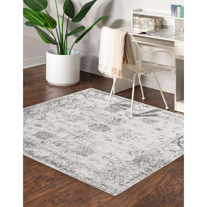 Tapis à motifs floraux Brandt, Carré 5 pi 3 po, Non, Grey