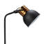 Lampe de table de luxe contemporaine avec abat-jour en métal noir et base circulaire, avec tige incurvée et accents dorés