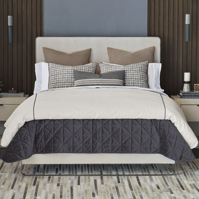 Kane Comforter