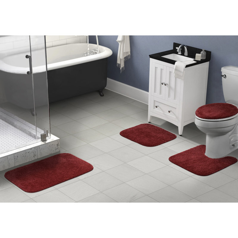 Mccluney Traditional Nylon 4 Piece Bath Rug Set with Non-Slip Backing, Red