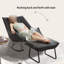 Chaise berçante simple de salon avec repose-pieds-111465368