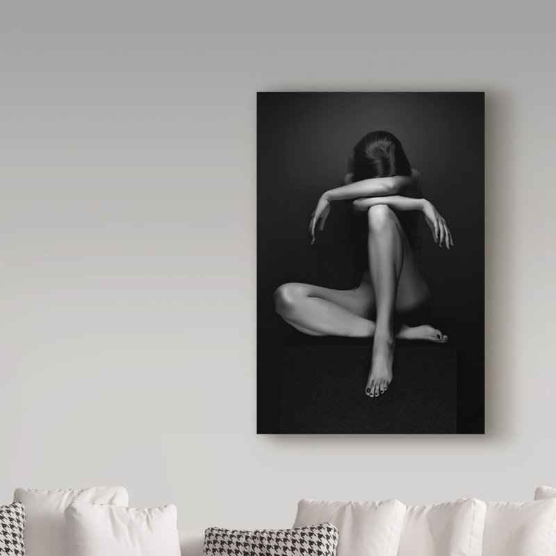 « eszter femme », reproduction de photo sur toile tendue, H 47 po x l 30 po x P 2 po