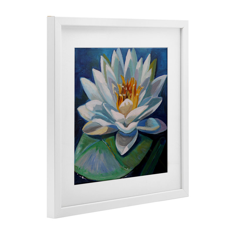 «Peaceful Lotus Flower», reproduction sous verre encadrée, design par Violeta Vollmer, H 13 po x l 13 po, Cadre blanc côtier