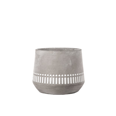 Urban Trends Collection Pot Planter