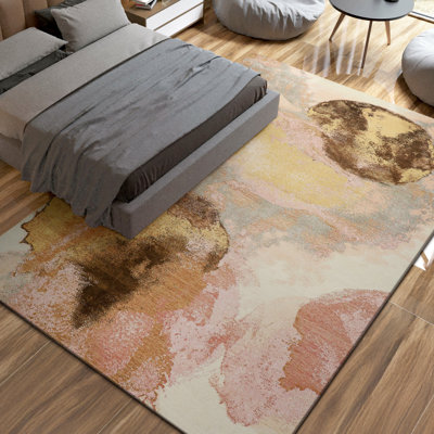 Hand Knotted Area Rug in Beige/Gold