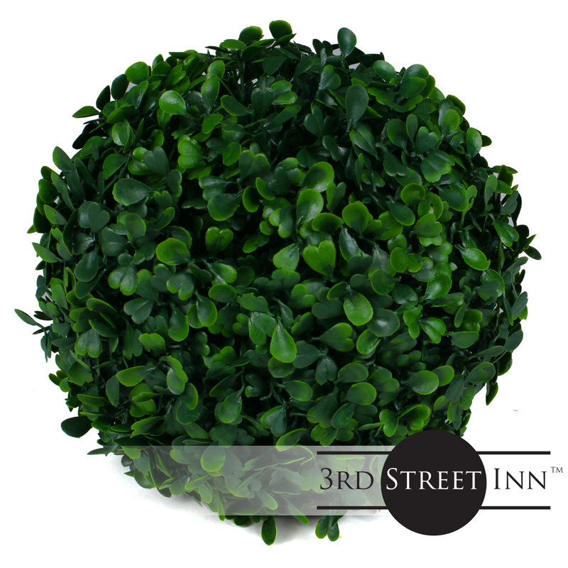 Small Green Boxwood Topiary Ball Set for Indoor/Outdoor Decor