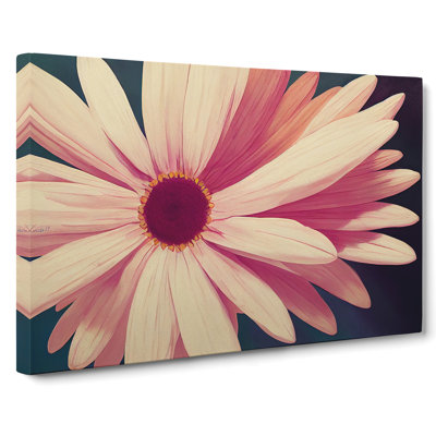Stupendous Daisy Flower - Wrapped Canvas