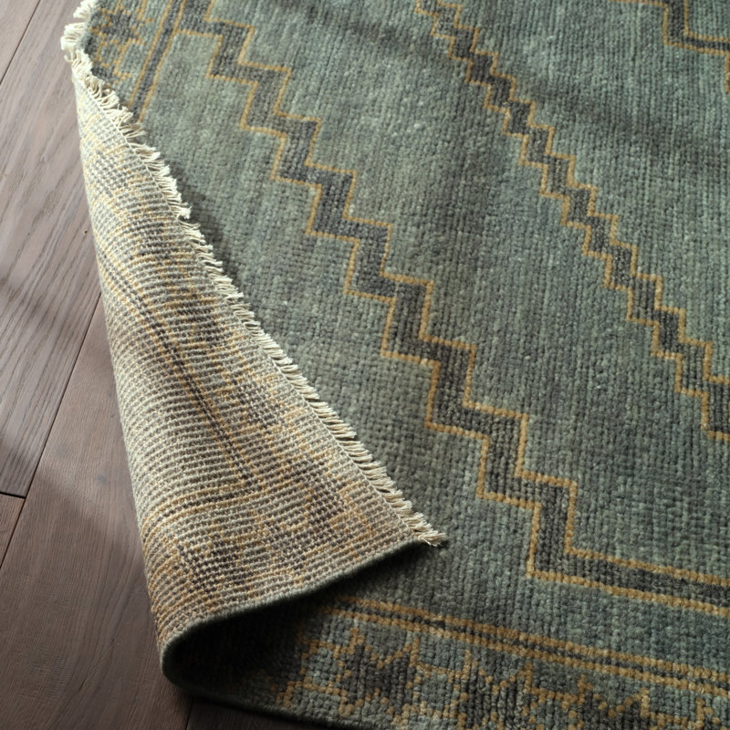 Jaipur Living Paphos CYP01 Handknotted Medallion Blue and Tan Area Rug (9'x12'), Rectangle 6' x 9'
