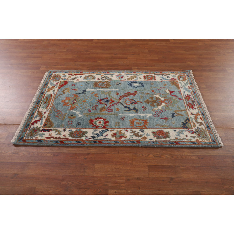 Tapis unique en coton 4 pi 10 po x 3 pi 1 po Ayrabella