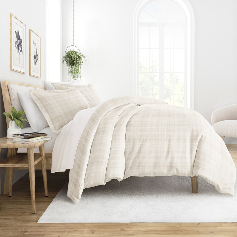 Ray Twin/Twin XL Beige Plaid Microfiber Duvet Cover Set