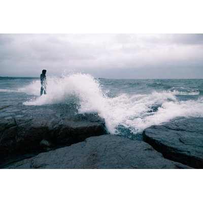 " Man Meeting Waves "