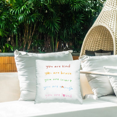 Coussin d'extérieur «You Are Loved Inspirational Rainbow List» par Daphne Polselli